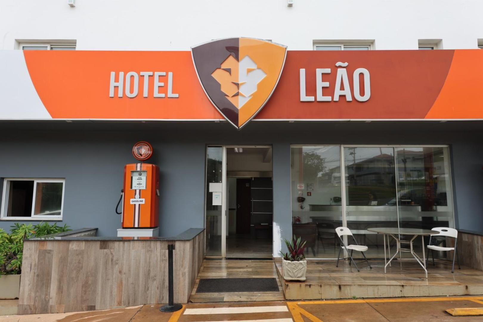 Hotel Pousada Do Leão Lencois Paulista Exterior foto